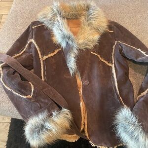 Brown Faux Fur Trimmed Women's Jacket.   Worn a few times